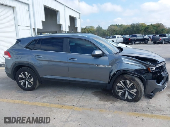2024 Volkswagen Atlas SE with VIN 1V2DE2CA9RC250981, listed as a IAAI auction lot 41487466 with 10,021 mi miles and . Bid and sale history available at DreamBid. Image 13.