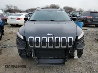 2014 Jeep Cherokee Limited with VIN 1C4PJMDS0EW169860, listed as a Copart auction lot 86389624 with 185,121 mi miles and Salvage Title. Bid and sale history available at carsss.com. Image 5.