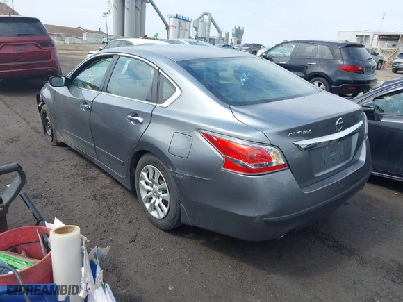 2015 Nissan Altima 2.5 S with VIN 1N4AL3AP7FC490359, listed as a IAAI auction lot 41848171 with 85,819 mi miles. Bid and sale history available at carsss.com. Image 3.