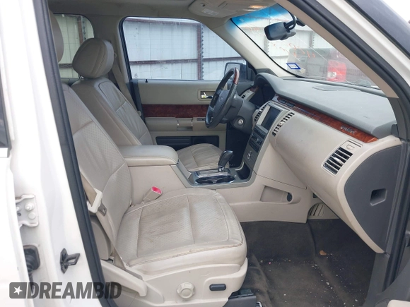 2011 Ford Flex Limited with VIN 2FMGK5DC9BBD36219, listed as a IAAI auction lot 42023656 with 182,335 mi miles. Bid and sale history available at carsss.com. Image 5.