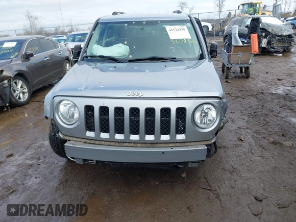 2017 Jeep Patriot Sport with VIN 1C4NJPBA5HD209935, listed as a IAAI auction lot 41522830 with 58,724 mi miles. Bid and sale history available at carsss.com. Image 13.