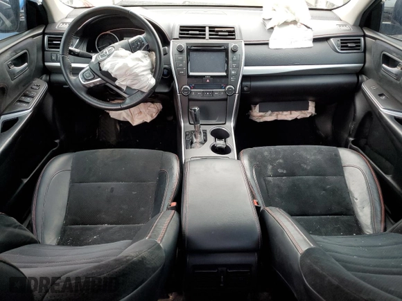 2017 Toyota Camry XLE with VIN 4T1BF1FK2HU770433, listed as a Copart auction lot 52565585 with 240,191 mi miles and Salvage Title. Bid and sale history available at carsss.com. Image 8.