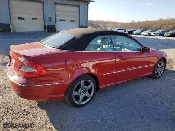 2006 Mercedes-Benz CLK-Class 5.0L with VIN WDBTK75G06T070481, listed as a Copart auction lot 80626804 with 113,385 mi miles and Salvage Title. Bid and sale history available at carsss.com. Image 3.