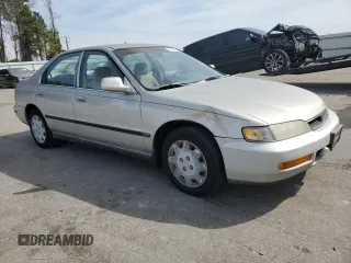 1997 Honda Accord LX with VIN 1HGCD5630VA006092, listed as a Copart auction lot 43310225 with 129,048 mi miles and Salvage Title. Bid and sale history available at carsss.com. Image 4.