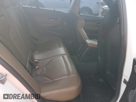 2016 BMW M3 with VIN WBS8M9C58G5E68988, listed as a Copart auction lot 58784185 with 86,577 mi miles and Clean title. Bid and sale history available at DreamBid. Image 10.