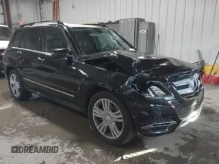 2013 Mercedes-Benz GLK with VIN WDCGG8JB8DG045753, listed as a IAAI auction lot 41648076 with 187,710 mi miles. Bid and sale history available at carsss.com. Image 1.