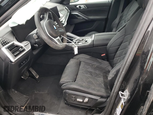 2025 BMW X6 xDrive40i with VIN 5UX33EX09S9X97725, listed as a Copart auction lot 41821165 with 0 mi miles and Salvage Title. Bid and sale history available at carsss.com. Image 7.