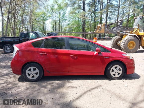 2011 Toyota Prius I with VIN JTDKN3DU9B5319489, listed as a IAAI auction lot 42062283 with 201,317 mi miles. Bid and sale history available at carsss.com. Image 13.