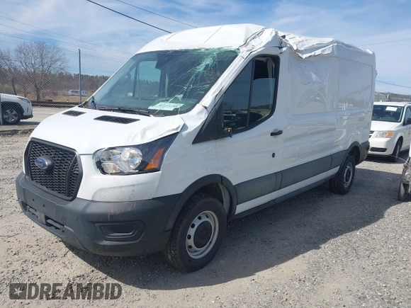 2024 Ford Transit Cargo with VIN 1FTBR1C8XRKA46961, listed as a IAAI auction lot 41823255 with 4,292 mi miles and . Bid and sale history available at DreamBid. Image 18.