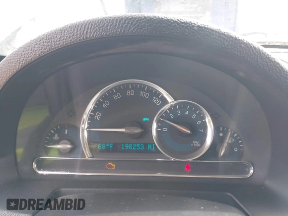 2008 Chevrolet HHR LT with VIN 3GNDA23D48S586013, listed as a IAAI auction lot 42115231 with 198,253 mi miles and . Bid and sale history available at DreamBid. Image 7.