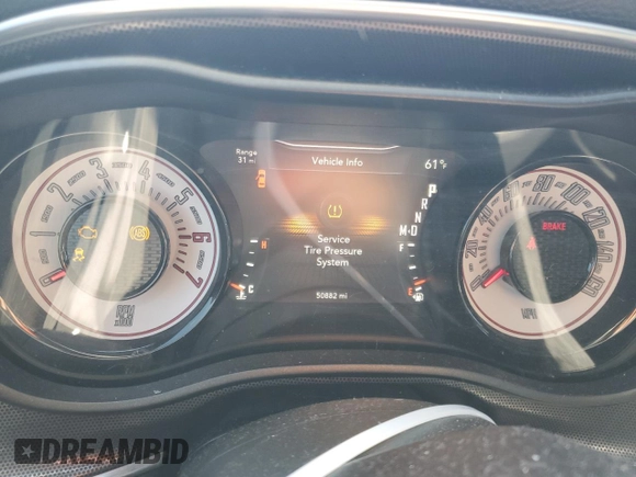 2017 Dodge Challenger R/T Plus z VIN 2C3CDZBT2HH554150, wystawiony jako Copart lot #86804494 z przebiegiem 50 882 mil mil oraz Szkoda całkowita • Salvage title. Historia ofert i sprzedaży dostępna na DreamBid. Obrazek 9.