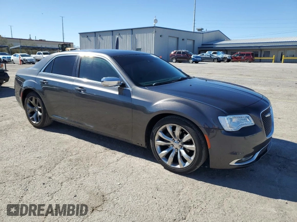 2017 Chrysler 300 C z VIN 2C3CCAEG0HH585755, wystawiony jako Copart lot #45347695 z przebiegiem 80 846 mil mil oraz Czysty tytuł • Clean title. Historia ofert i sprzedaży dostępna na DreamBid. Obrazek 5.