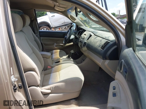 2006 Toyota Tacoma with VIN 5TETX22N76Z288234, listed as a IAAI auction lot 42662296 with 232,395 mi miles and . Bid and sale history available at DreamBid. Image 5.