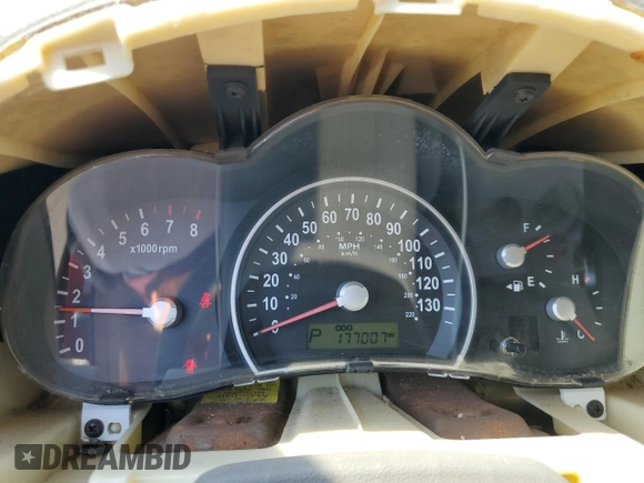 2006 Kia Sedona LX with VIN KNDMB233066095436, listed as a Copart auction lot 68822844 with 177,007 mi miles and Salvage Title. Bid and sale history available at carsss.com. Image 9.
