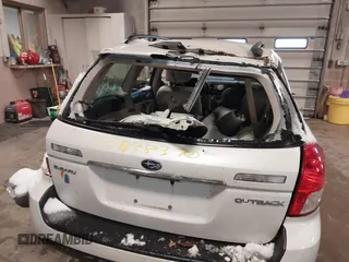 2009 Subaru Outback Special Edtn with VIN 4S4BP61C396338952, listed as a IAAI auction lot 40898370 with 181,008 mi miles. Bid and sale history available at carsss.com. Image 6.