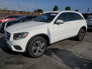 2017 Mercedes-Benz GLC 300 z VIN WDC0G4JB9HF127092, wystawiony jako Copart lot #57651565 z przebiegiem 70 146 mil mil oraz Szkoda całkowita • Salvage title. Historia ofert i sprzedaży dostępna na DreamBid. Obrazek 1.