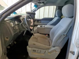 2014 Ford F-150 XL с VIN 1FTFW1ET5EKF36925, выставлен на аукционе Copart как лот 61095865 с пробегом 189 001 миль миль и Списание • Salvage title. История ставок и продаж доступна на DreamBid. Изображение 7.