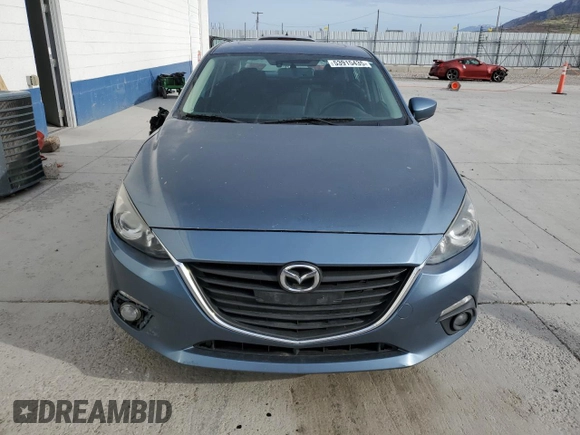 2016 Mazda 3 i Touring z VIN 3MZBM1W78GM266684, wystawiony jako Copart lot #53915435 z przebiegiem 109 314 mil mil oraz Szkoda całkowita • Salvage title. Historia ofert i sprzedaży dostępna na DreamBid. Obrazek 5.
