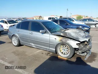 2005 BMW 3 Series 325i z VIN WBAET37435NH06641, wystawiony jako IAAI lot #42415485 z przebiegiem Nie podano mil oraz . Historia ofert i sprzedaży dostępna na DreamBid. Obrazek 1.