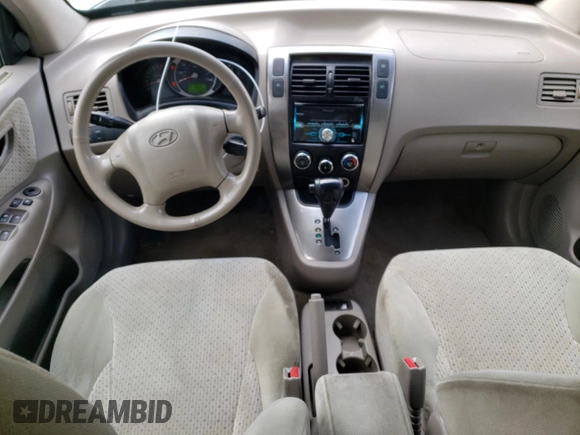 2005 Hyundai Tucson GLS with VIN KM8JN72D75U142775, listed as a Copart auction lot 53075834 with 174,100 mi miles and Salvage Title. Bid and sale history available at carsss.com. Image 8.