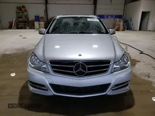 2014 Mercedes-Benz C 250 Sport with VIN WDDGF4HB0EA918431, listed as a Copart auction lot 54676495 with 178,407 mi miles and Clean title. Bid and sale history available at DreamBid. Image 5.