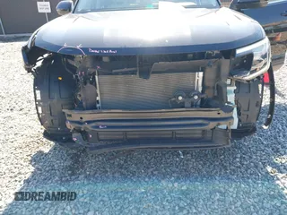2024 Volkswagen Atlas SE with VIN 1V2JR2CA5RC532574, listed as a IAAI auction lot 41640988 with 24,048 mi miles and . Bid and sale history available at DreamBid. Image 6.