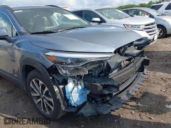 2022 Toyota Corolla Cross XLE with VIN 7MUEAABG1NV038625, listed as a IAAI auction lot 42434536 with 47,983 mi miles and . Bid and sale history available at DreamBid. Image 18.