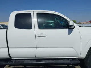 2019 Toyota Tacoma SR with VIN 5TFRX5GN3KX139213, listed as a IAAI auction lot 42261533 with 29,794 mi miles and . Bid and sale history available at DreamBid. Image 14.