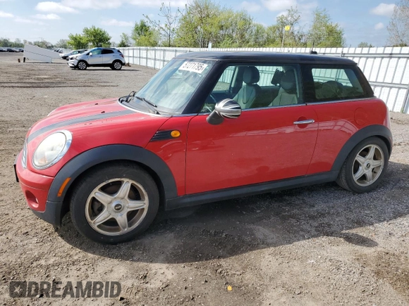 2010 MINI Hardtop с VIN WMWMF3C52ATZ65125, выставлен на аукционе Copart как лот 57271795 с пробегом Не указан миль и Чистый • Clean title. История ставок и продаж доступна на DreamBid. Изображение 1.