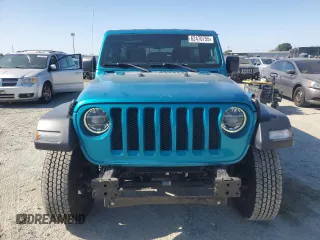 2020 Jeep Wrangler Unlimited Sport S with VIN 1C4HJXDG7LW110125, listed as a Copart auction lot 62470755 with 81,594 mi miles and Salvage title. Bid and sale history available at DreamBid. Image 5.
