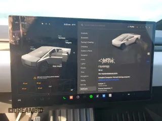 2024 Tesla Cybertruck z VIN 7G2CEHED6RA013370, wystawiony jako Copart lot #83842374 z przebiegiem 58 mil mil oraz Szkody całkowita. Historia ofert i sprzedaży dostępna na DreamBid. Obrazek 9.