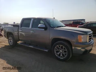 2012 GMC Sierra 1500 SLE with VIN 3GTP2VE26CG256269, listed as a Copart auction lot 75655494 with 135,392 mi miles and Salvage Title. Bid and sale history available at carsss.com. Image 4.