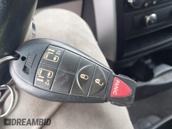 2010 Dodge Grand Caravan SXT with VIN 2D4RN5D11AR154526, listed as a IAAI auction lot 42009099 with 239,343 mi miles and . Bid and sale history available at DreamBid. Image 11.
