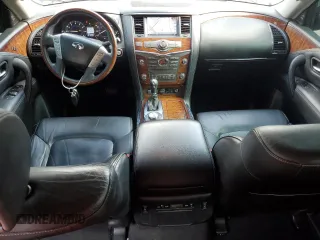 2015 Infiniti QX80 z VIN JN8AZ2NE2F9080582, wystawiony jako Copart lot #53046475 z przebiegiem 172 209 mil mil oraz Szkody całkowita. Historia ofert i sprzedaży dostępna na DreamBid. Obrazek 8.