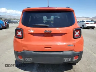 2018 Jeep Renegade Latitude with VIN ZACCJABB6JPJ26712, listed as a Copart auction lot 52112045 with 135,684 mi miles and Salvage Title. Bid and sale history available at carsss.com. Image 6.