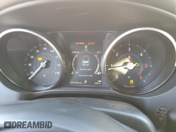 2018 Jaguar F-Pace 20d Premium with VIN SADCJ2FN1JA277815, listed as a Copart auction lot 81830434 with 70,738 mi miles and Salvage Title. Bid and sale history available at DreamBid. Image 9.