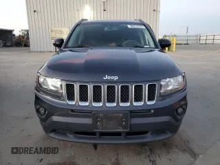 2016 Jeep Compass Sport with VIN 1C4NJCBB3GD574632, listed as a Copart auction lot 88016225 with 93,138 mi miles and Salvage title. Bid and sale history available at DreamBid. Image 5.