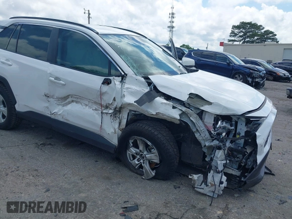 2021 Toyota RAV4 XLE with VIN 2T3W1RFV2MW146030, listed as a IAAI auction lot 42366687 with 88,889 mi miles and . Bid and sale history available at DreamBid. Image 6.