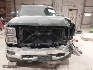 2015 Chevrolet Silverado 1500 LT with VIN 3GCUKREC4FG147784, listed as a IAAI auction lot 41501887 with 135,086 mi miles. Bid and sale history available at carsss.com. Image 12.
