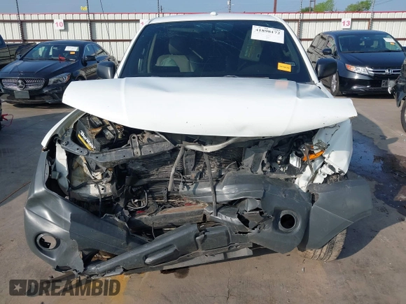2015 Nissan Frontier Pro-4X with VIN 1N6AD0EV1FN717450, listed as a IAAI auction lot 41898172 with 141,739 mi miles and . Bid and sale history available at DreamBid. Image 13.