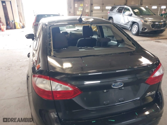 2015 Ford Fiesta S with VIN 3FADP4AJ0FM186887, listed as a IAAI auction lot 41948072 with 79,447 mi miles. Bid and sale history available at carsss.com. Image 6.