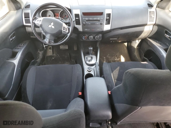 2009 Mitsubishi Outlander ES with VIN JA4LT21W39Z014805, listed as a Copart auction lot 48427235 with 145,176 mi miles and Clean Title. Bid and sale history available at carsss.com. Image 8.
