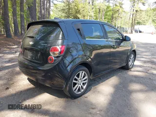 2013 Chevrolet Sonic LT with VIN 1G1JC6SG5D4181242, listed as a IAAI auction lot 42082724 with 184,463 mi miles. Bid and sale history available at carsss.com. Image 4.