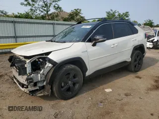 2021 Toyota RAV4 Hybrid XSE z VIN 4T3E6RFV4MU034021, wystawiony jako Copart lot #59295175 z przebiegiem 25 500 mil mil oraz Szkoda całkowita • Salvage title. Historia ofert i sprzedaży dostępna na DreamBid. Obrazek 1.