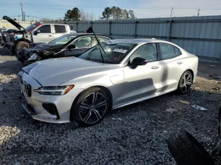2022 Volvo S60 R-Design with VIN 7JRBR0FM2NG174533, listed as a Copart auction lot 78751203 with 22,814 mi miles. Bid and sale history available at carsss.com. Image 1.