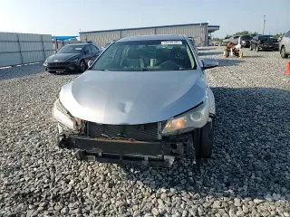 2015 Toyota Camry XLE z VIN 4T1BF1FK6FU058827, wystawiony jako Copart lot #56230185 z przebiegiem 202 052 mil mil oraz Szkoda całkowita • Salvage title. Historia ofert i sprzedaży dostępna na DreamBid. Obrazek 14.