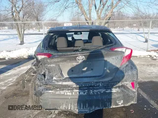 2019 Toyota C-HR XLE with VIN NMTKHMBX3KR088298, listed as a IAAI auction lot 41411204 with 52,790 mi miles. Bid and sale history available at carsss.com. Image 16.