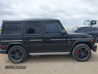 2016 Mercedes-Benz G 63 AMG z VIN WDCYC7DF1GX259111, wystawiony jako IAAI lot #42077831 z przebiegiem 58 827 mil mil oraz . Historia ofert i sprzedaży dostępna na DreamBid. Obrazek 13.