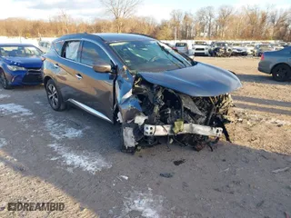 2020 Nissan Murano SV with VIN 5N1AZ2BS5LN122988, listed as a IAAI auction lot 41252637 with 1 mi miles. Bid and sale history available at carsss.com. Image 1.