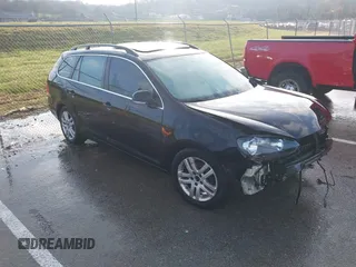2010 Volkswagen Jetta SE with VIN 3VWTX7AJ9AM604277, listed as a IAAI auction lot 41048631 with 103,246 mi miles and . Bid and sale history available at DreamBid. Image 1.